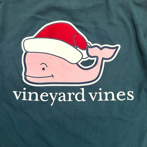 Vineyard Vines | Santa Whale Long Sleeve T Shirt (L) 🎅🏻 - Picture 4 of 5